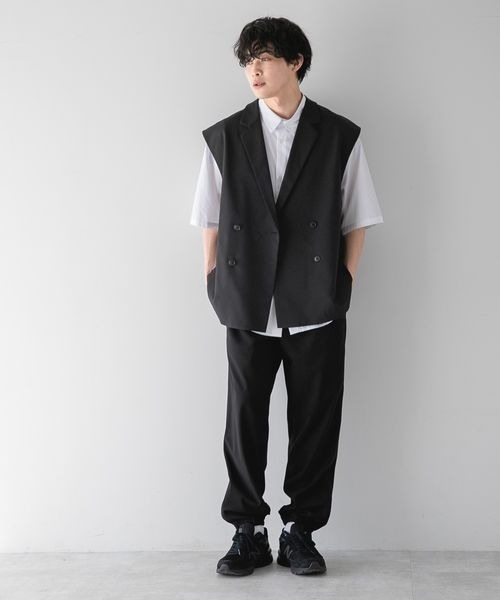 LOWRYS FARM（ローリーズファーム）の「テーラーＢＩＧベスト　269566（ベスト・メンズ・ブラック/ライトベージュ・MEDIUM/LARGE）」の5枚目の写真