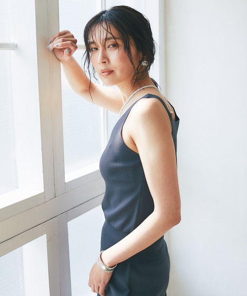 RIVE DROITE（リヴドロワ）の「クールタッチUVニットキャミソール（キャミソール・レディース・チャコールグレー/ベージュ/オレンジ・FREE）」の10枚目の写真