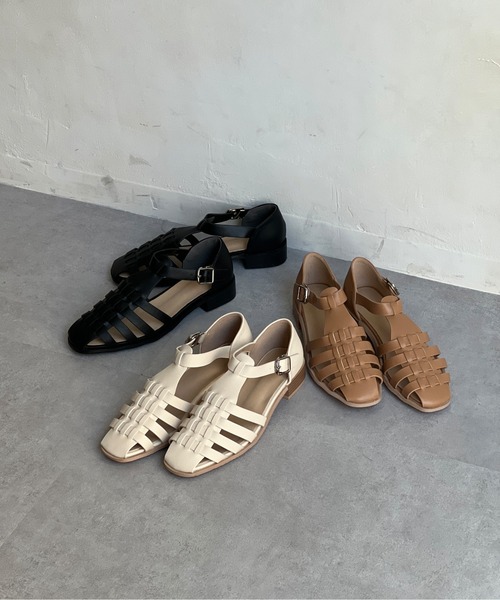 Chez toi（シェトワ）の「グルカサンダル（サンダル・レディース・ブラック/ベージュ/オフホワイト・S/M/L）」の2枚目の写真