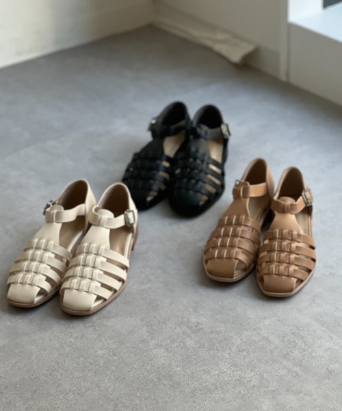 Chez toi（シェトワ）の「グルカサンダル（サンダル・レディース・ブラック/ベージュ/オフホワイト・S/M/L）」の7枚目の写真