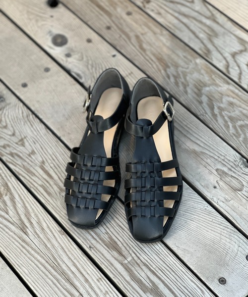 Chez toi（シェトワ）の「グルカサンダル（サンダル・レディース・ブラック/ベージュ/オフホワイト・S/M/L）」の13枚目の写真