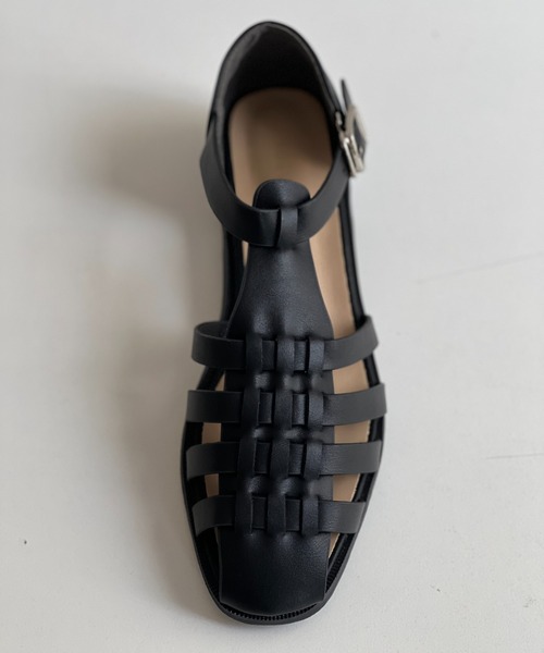 Chez toi（シェトワ）の「グルカサンダル（サンダル・レディース・ブラック/ベージュ/オフホワイト・S/M/L）」の19枚目の写真