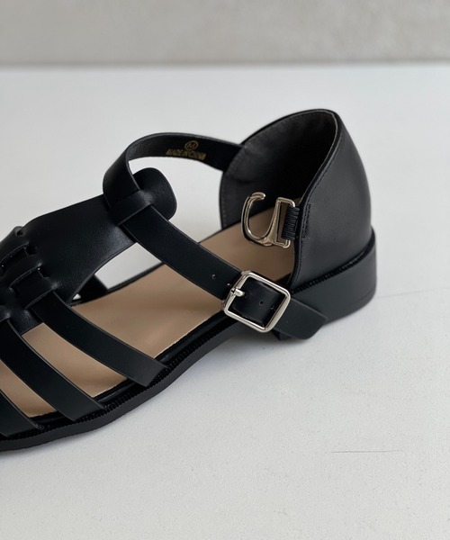 Chez toi（シェトワ）の「グルカサンダル（サンダル・レディース・ブラック/ベージュ/オフホワイト・S/M/L）」の16枚目の写真