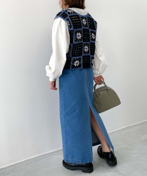 archives(アルシーヴ)の「クロシェ風配色ベスト(ベスト・レディース・アイボリー/ブラック/グリーン・MEDIUM)」の17枚目の写真