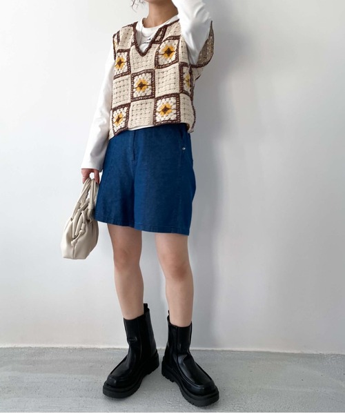 archives(アルシーヴ)の「クロシェ風配色ベスト(ベスト・レディース・アイボリー/ブラック/グリーン・MEDIUM)」の12枚目の写真