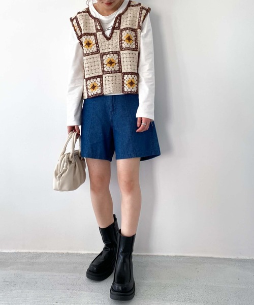 archives(アルシーヴ)の「クロシェ風配色ベスト(ベスト・レディース・アイボリー/ブラック/グリーン・MEDIUM)」の13枚目の写真