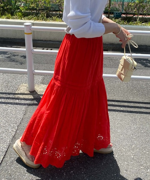 archives（アルシーヴ）の「コットンエンブロイダリーボリュームスカート（スカート・レディース・ブラック/オフホワイト/オレンジ・MEDIUM）」の18枚目の写真