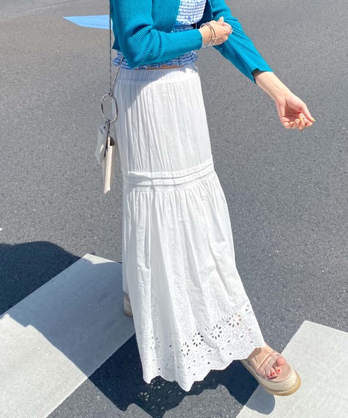 archives（アルシーヴ）の「コットンエンブロイダリーボリュームスカート（スカート・レディース・ブラック/オフホワイト/オレンジ・MEDIUM）」の11枚目の写真