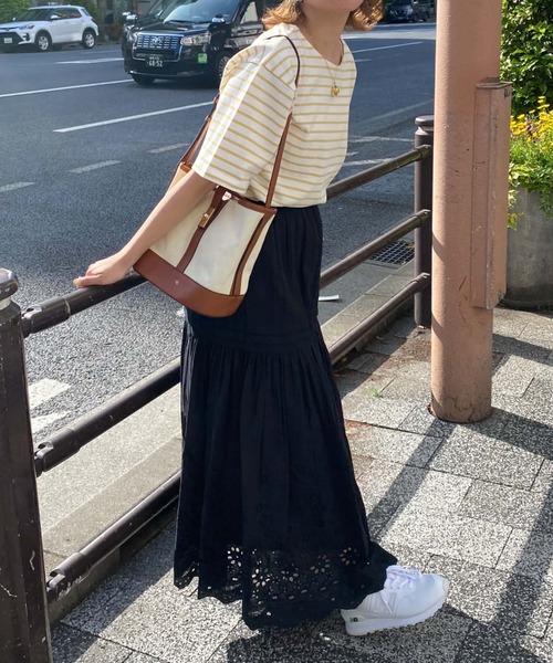 archives（アルシーヴ）の「コットンエンブロイダリーボリュームスカート（スカート・レディース・ブラック/オフホワイト/オレンジ・MEDIUM）」の21枚目の写真