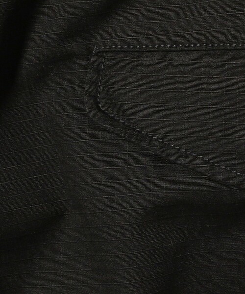 BEAMS(ビームス)の「BEAMS / ビッグ 6ポケット カーゴ ショーツ(その他パンツ・メンズ・ブラック/オリーブ/ネイビー・SMALL/MEDIUM/LARGE/X-LARGE)」の12枚目の写真