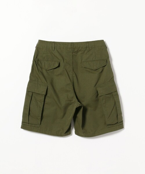 BEAMS(ビームス)の「BEAMS / ビッグ 6ポケット カーゴ ショーツ(その他パンツ・メンズ・ブラック/オリーブ/ネイビー・SMALL/MEDIUM/LARGE/X-LARGE)」の20枚目の写真