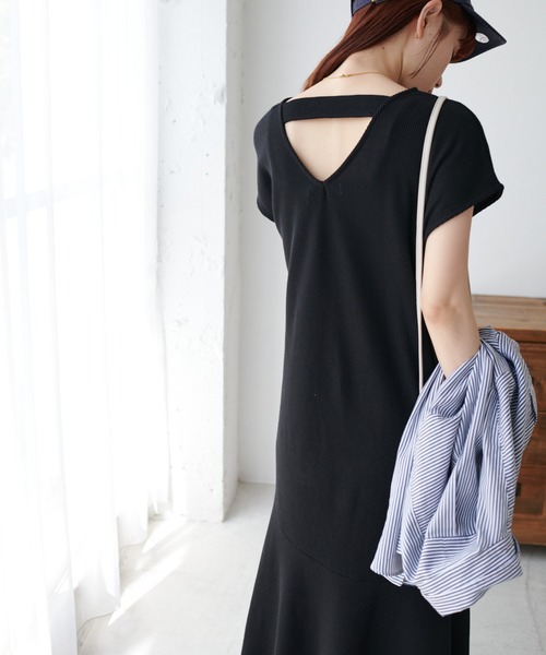 DISCOAT（ディスコート）の「サーマルマーメイドワンピース（ワンピース・レディース・アイボリー/ブラック/オレンジ・FREE）」の20枚目の写真