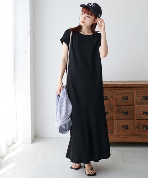 DISCOAT（ディスコート）の「サーマルマーメイドワンピース（ワンピース・レディース・アイボリー/ブラック/オレンジ・FREE）」の16枚目の写真