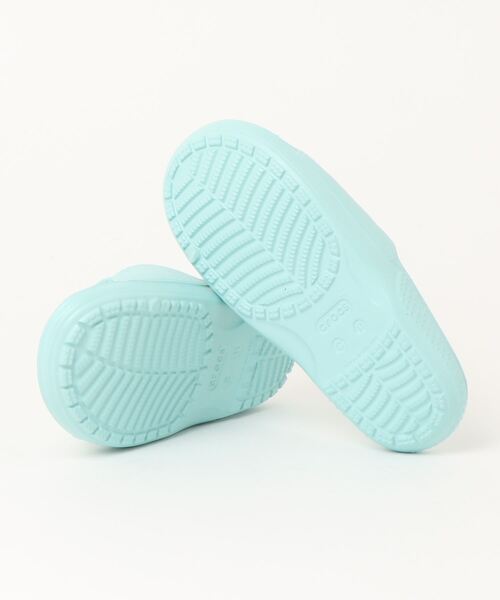 crocs(クロックス)の「クロックス クラシック クロックス スライド キッズ サンダル / crocs Classic Crocs Slide K(サンダル・キッズ・ブルー/ホワイト/ブラック/ピンク系その他・19cm/20cm/19.5cm/21cm/18.5cm/18cm)」の7枚目の写真