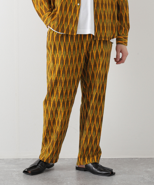 B.C STOCK（ベーセーストック）の「INDIA FAB. IKAT ジャガード パンツ（その他パンツ・メンズ・パープル/ネイビー/ブラウン・MEDIUM/LARGE）」の2枚目の写真