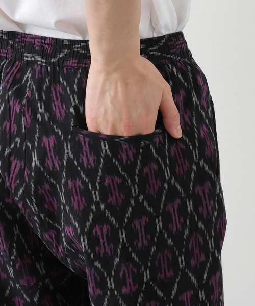 B.C STOCK（ベーセーストック）の「INDIA FAB. IKAT ジャガード パンツ（その他パンツ・メンズ・パープル/ネイビー/ブラウン・MEDIUM/LARGE）」の10枚目の写真