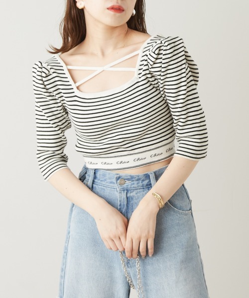 Chico（チコ）の「裾ロゴパワショルショート丈ニット（ニット/セーター