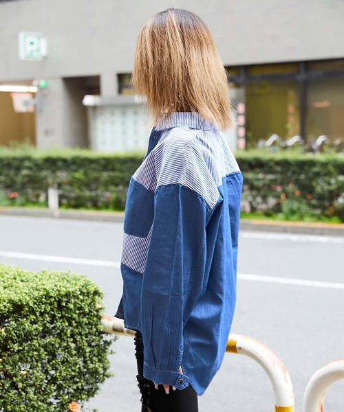 babyShoop（ベイビーシュープ）の「デニム切り替えシャツ（シャツ/ブラウス・レディース・ライトブルー/ブルー・FREE）」の10枚目の写真