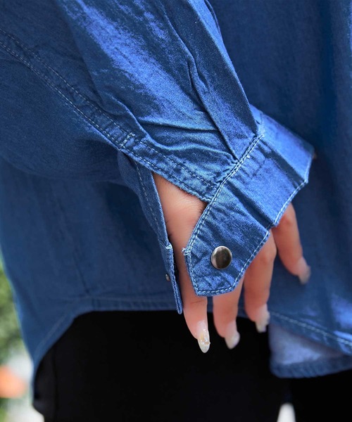 babyShoop（ベイビーシュープ）の「デニム切り替えシャツ（シャツ/ブラウス・レディース・ライトブルー/ブルー・FREE）」の20枚目の写真