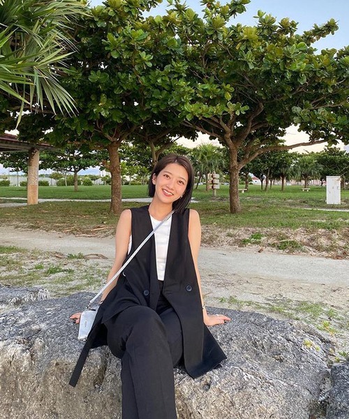 Riberry（リベリー）の「ダブルノーカラージレ/ベスト（ベスト・レディース・ブラック/ベージュ系・FREE）」の16枚目の写真