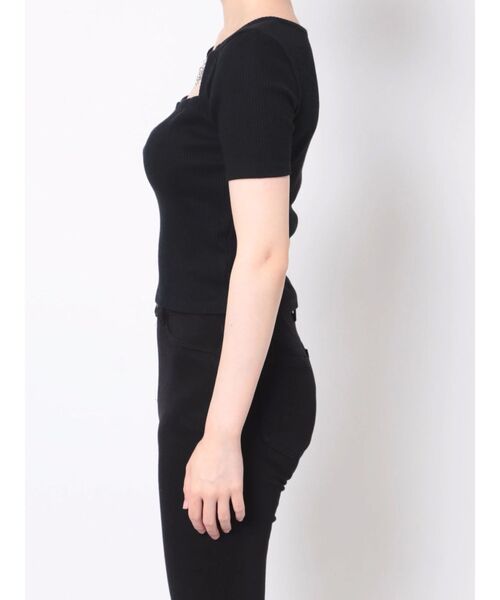 EVRIS（エヴリス）の「チェーンモチーフリブTOPS（Tシャツ/カットソー・レディース・ブラック/アイボリー・FREE）」の15枚目の写真