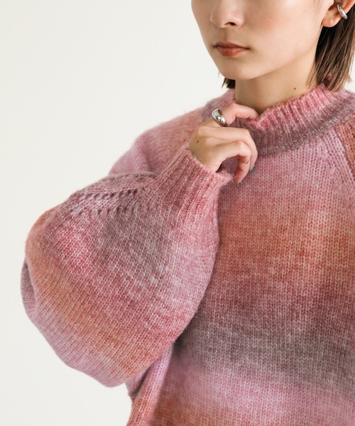 select MOCA（セレクトモカ）の「グラデーションドルマンニット