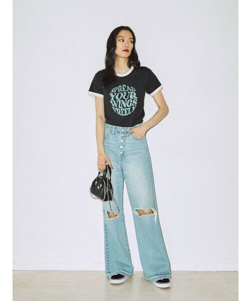 jouetie（ジュエティ）の「バタフライトリム Tシャツ（Tシャツ/カットソー・レディース・オフホワイト/ブラック/ブルー・MEDIUM）」の16枚目の写真