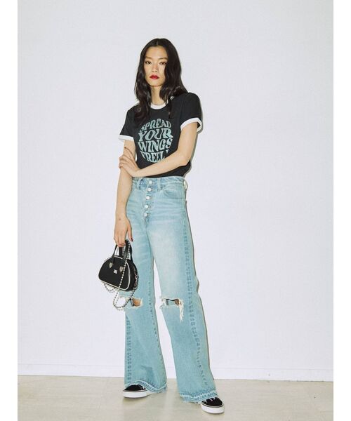 jouetie（ジュエティ）の「バタフライトリム Tシャツ（Tシャツ/カットソー・レディース・オフホワイト/ブラック/ブルー・MEDIUM）」の13枚目の写真