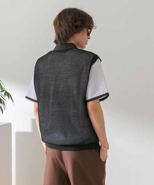 HEYUMM(ヘユム)の「カラフルメッシュニットベスト(ニット/セーター・メンズ・ブラック/オレンジ/ブルー・ONE)」の14枚目の写真