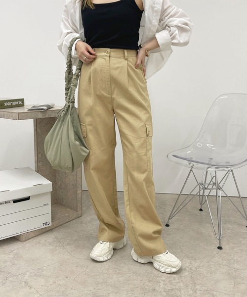 apres jour(アプレジュール)の「ハイウエストミリタリーパンツ【ZOZOTOWN限定アイテム】(その他パンツ・レディース・ピンク/ベージュ/カーキ・フリー/X-LARGE)」の4枚目の写真