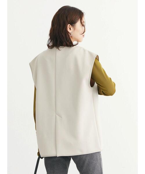 Green　Parks（グリーンパークス）の「合皮パイピングベスト*（ベスト・レディース・ベージュ/ブラック・FREE）」の8枚目の写真