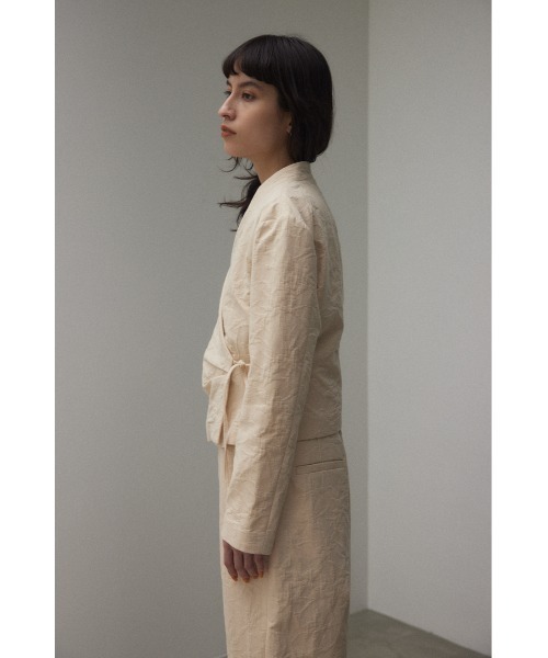 BLACK BY MOUSSY(ブラックバイマウジー)の「cashe-couer jacket(カシュクールジャケット)(その他アウター・レディース・オフホワイト/ブラック・2/1)」の17枚目の写真