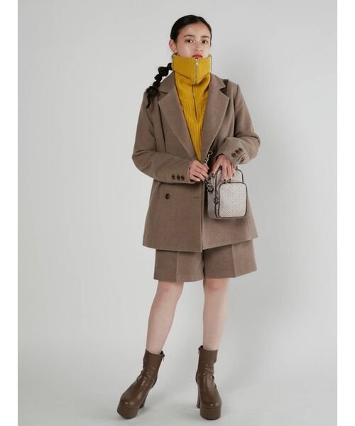 MURUA（ムルーア）の「センタープレスハーフパンツ（スラックス・レディース・モカ/その他1・1/2）」の14枚目の写真