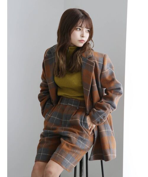 MURUA（ムルーア）の「センタープレスハーフパンツ（スラックス・レディース・モカ/その他1・1/2）」の15枚目の写真