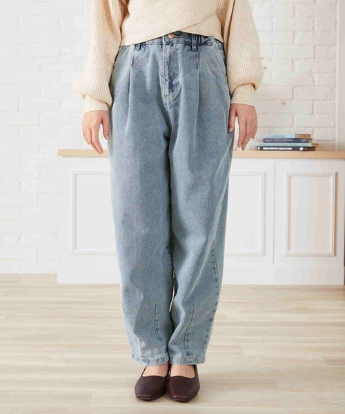 acro(アクロ)の「ハイウエストタックワイドバルーンデニムパンツ/AC2706(デニムパンツ・レディース・ライトブルー/ブルー・S/M)」の17枚目の写真