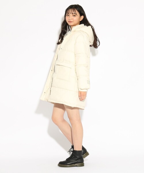PINK-latte（ピンクラテ）の「軽くてあったか♪ロングパデット中綿コート（その他アウター・キッズ・アイボリー/ブラック・14/15 /16）」の14枚目の写真