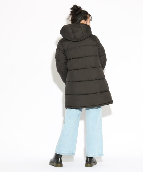 PINK-latte（ピンクラテ）の「軽くてあったか♪ロングパデット中綿コート（その他アウター・キッズ・アイボリー/ブラック・14/15 /16）」の20枚目の写真