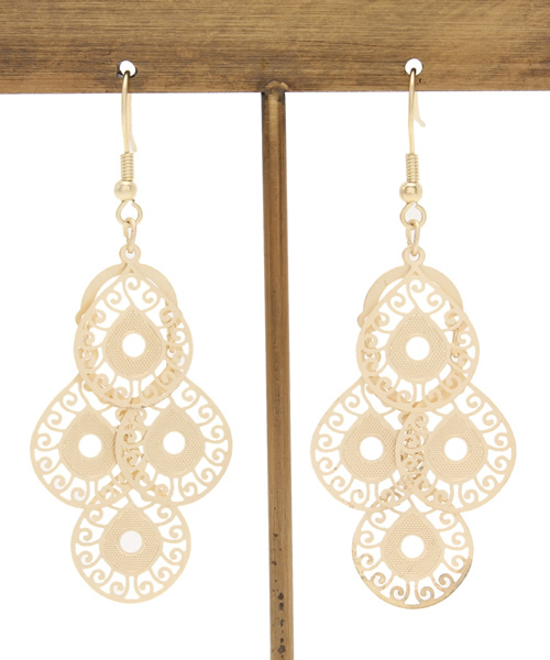 チャイハネ（チャイハネ）の「【チャイハネ】シズクピアス（ピアス（両耳用）・レディース・ゴールド/シルバー・FREE）」の2枚目の写真