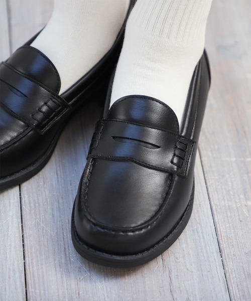 Honeys（ハニーズ）の「コインローファー（ローファー・レディース・ブラック/ダークブラウン・S/LL/L/M）」の2枚目の写真