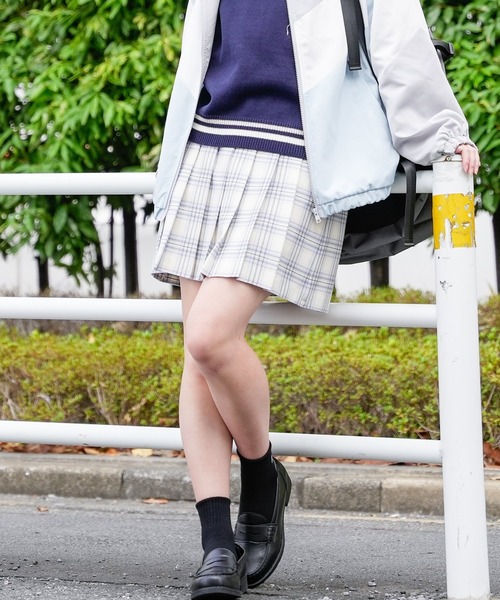 Honeys（ハニーズ）の「コインローファー（ローファー・レディース・ブラック/ダークブラウン・S/LL/L/M）」の4枚目の写真