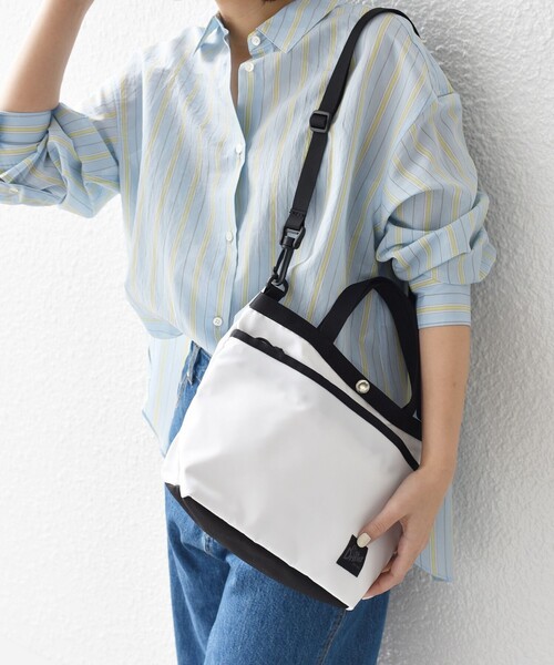 Drifter（ドリフター）の「* 【SHIPS別注】Drifter : 5ポケット トート ◇（トートバッグ・レディース・イエロー/ブルー系/ライトホワイト/ブラウン/ダークブラウン/ブラック・ONE SIZE）」の19枚目の写真