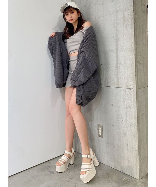 GYDA（ジェイダ）の「モールヤーン ケーブルニットカーディガン（カーディガン/ボレロ・レディース・チャコールグレー/ライトブルー/アイボリー・FREE）」の10枚目の写真