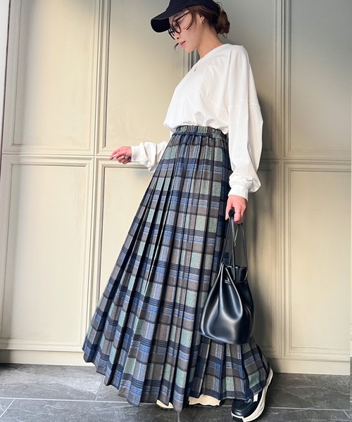 junoah(ジュノア)の「プリーツスカート(スカート・レディース・ダークグレー・LARGE)」の9枚目の写真