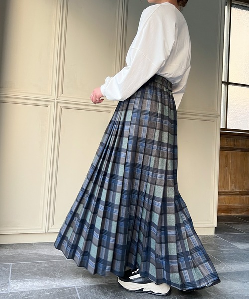 junoah(ジュノア)の「プリーツスカート(スカート・レディース・ダークグレー・LARGE)」の4枚目の写真
