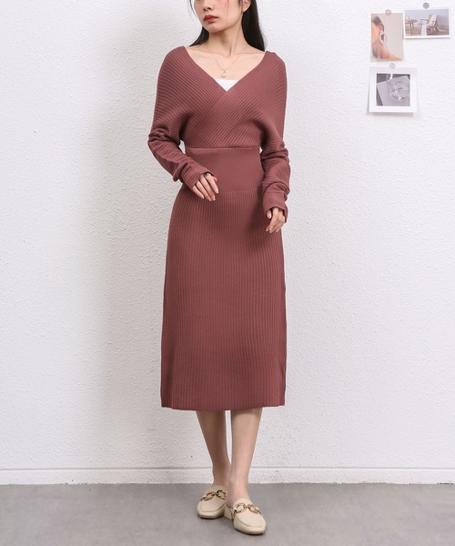 MAISON DE THERESE(メゾン ド テレーズ)の「Vネックニットワンピース(ワンピース・レディース・ブラック/パープル/Mustard/ベージュ・M)」の13枚目の写真