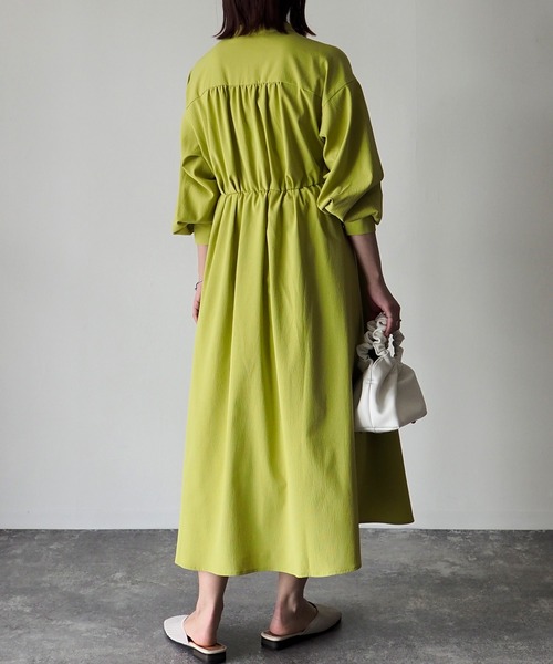 Riberry(リベリー)の「パールボタンワンピース(ワンピース・レディース・ブラック/ライム/アイボリー・FREE)」の13枚目の写真