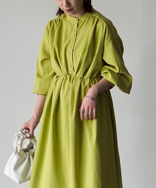 Riberry(リベリー)の「パールボタンワンピース(ワンピース・レディース・ブラック/ライム/アイボリー・FREE)」の15枚目の写真