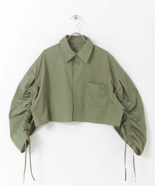 KBF(ケイビーエフ)の「ドロストギャザースリーブシャツ(シャツ/ブラウス・レディース・ブルー/カーキ/ホワイト・ONE)」の9枚目の写真