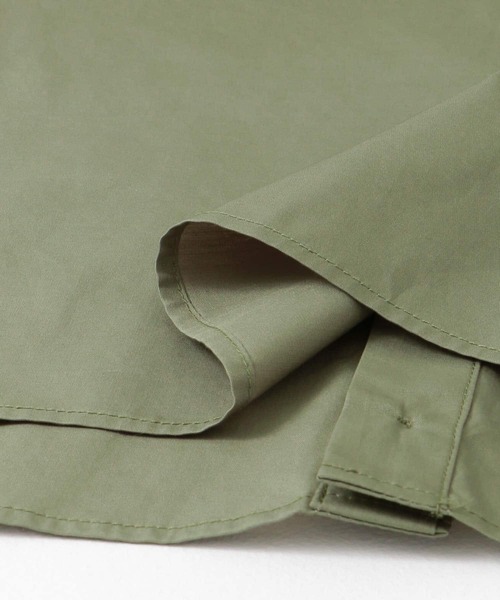 KBF(ケイビーエフ)の「ドロストギャザースリーブシャツ(シャツ/ブラウス・レディース・ブルー/カーキ/ホワイト・ONE)」の6枚目の写真