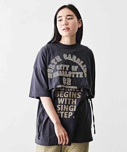 TOBILA（トビラ）の「コットン天竺レイヤードTシャツ（Tシャツ/カットソー・レディース・ベージュ/パープル/ヘザーチャコール・M）」の2枚目の写真